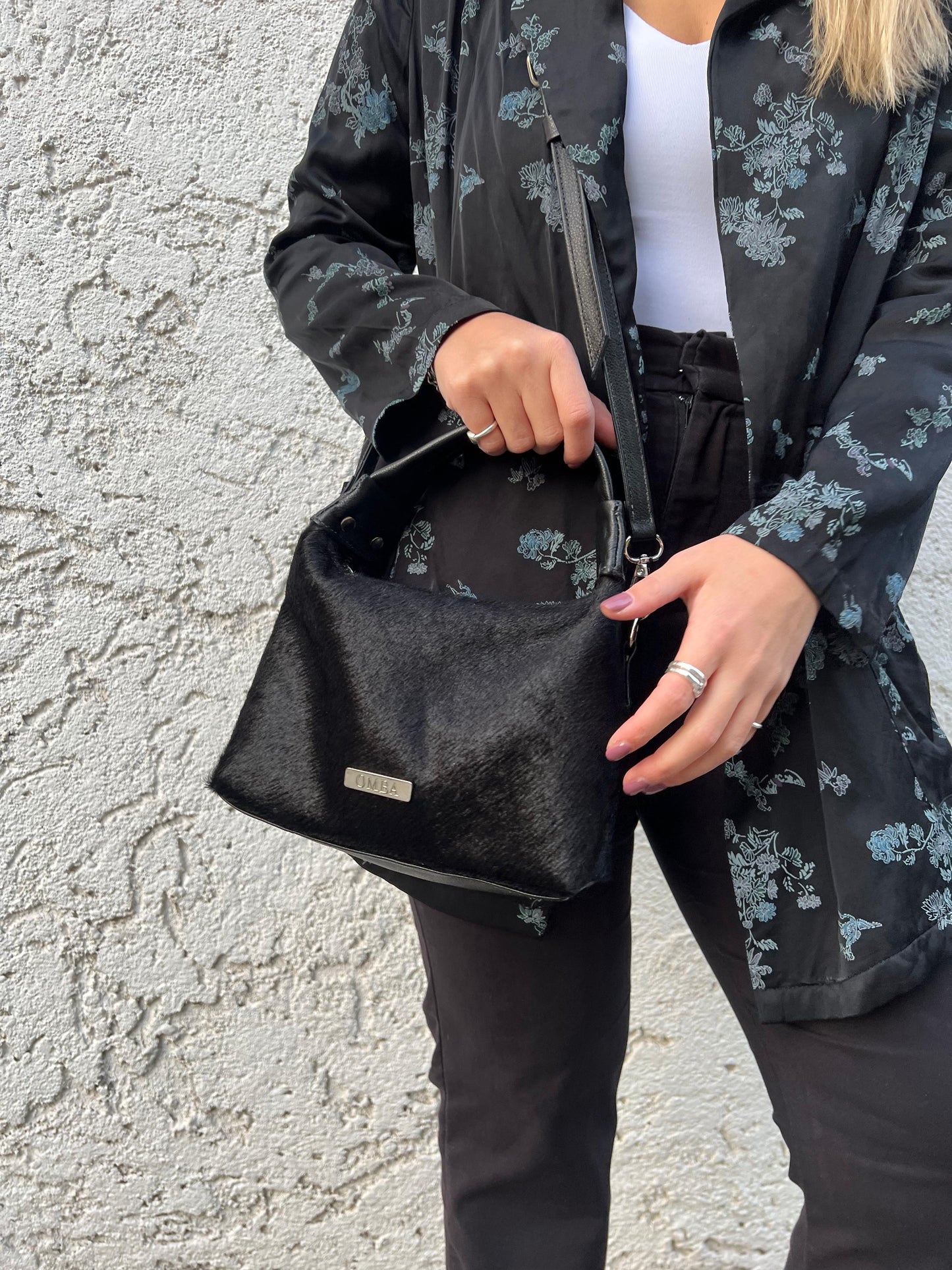 Cartera Modelo Milagros - Black Hair Leather