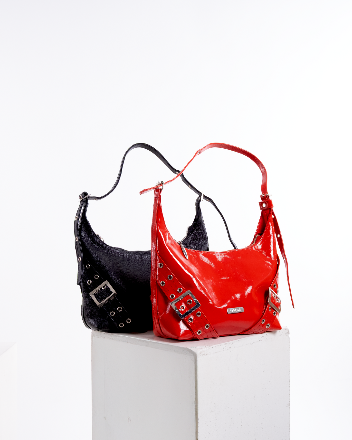 Cartera Victoria Roja Charol