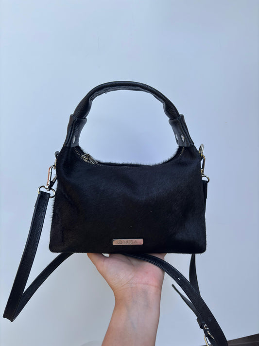 Cartera Modelo Milagros - Black Hair Leather