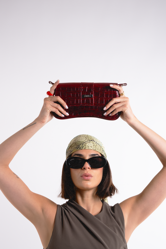 Cartera Candado - Cherry Croco